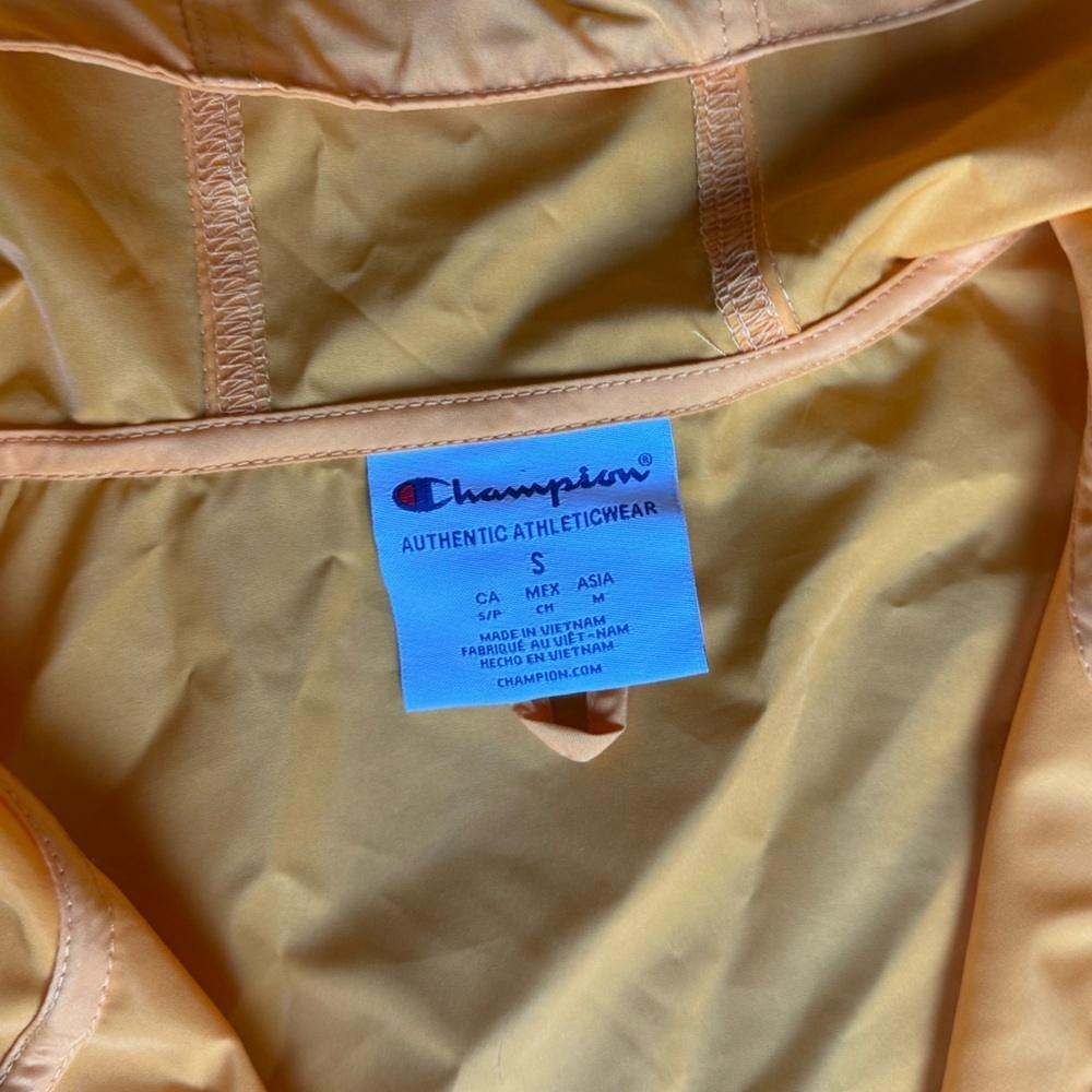 Champion Windbreaker Yellow size small unisex - Picture 2 of 4